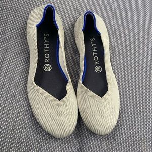 Rothy's Women Grey Round Toe Flats Size 8.5